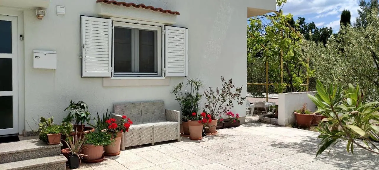 Paklenica Sport Apartments Stari Grad 0*,  Horvátország