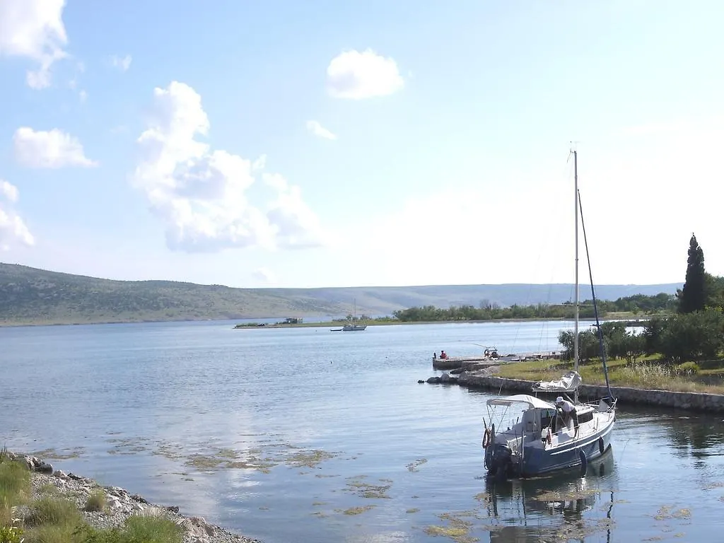 Paklenica Sport Apartments Stari Grad 0*,