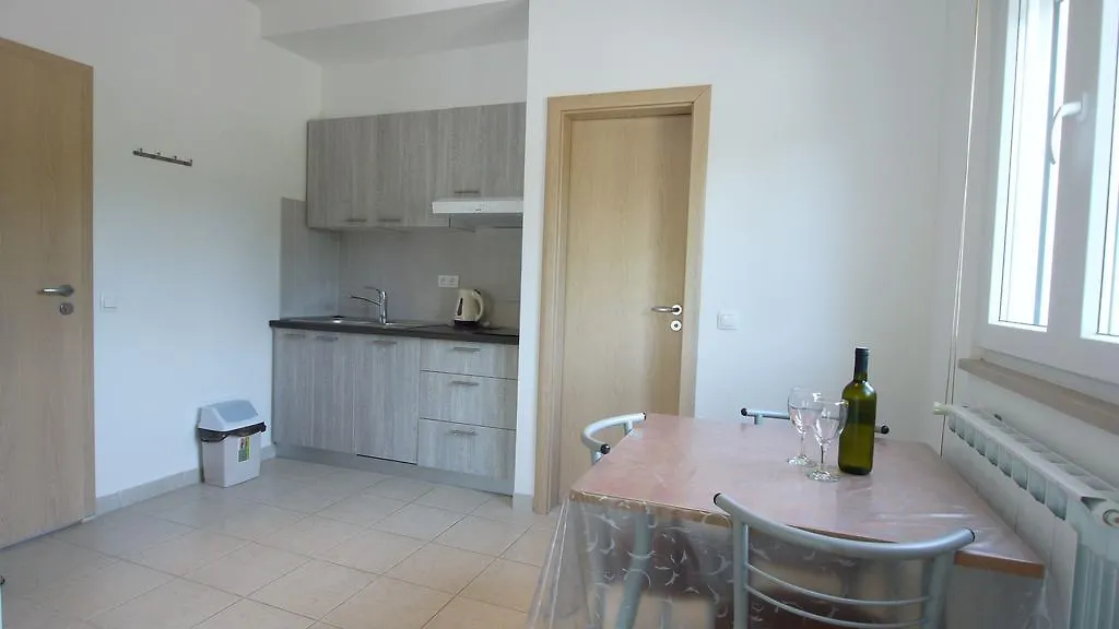 Paklenica Sport Apartments Stari Grad Horvátország